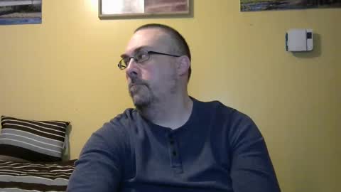 mark online show from April 17, 2026, 4:04 am