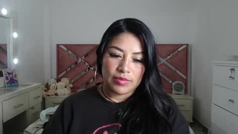 Catalina online show from October 5, 2025, 12:31 am