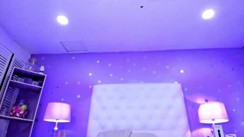 Sophia  online show from February 7, 2025, 6:56 pm