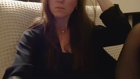 Aurora online show from December 22, 2025, 11:35 pm