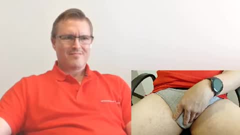 Moe online show from October 24, 2025, 6:59 pm