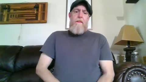 moeblick online show from January 28, 2025, 5:56 pm