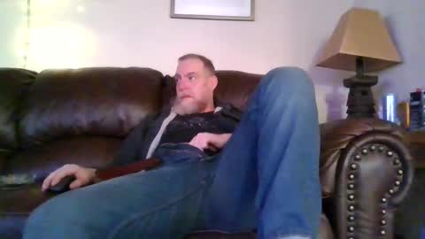 moeblick online show from February 7, 2025, 10:52 pm