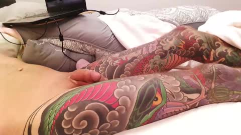 Snapshot of moeron40 chatting on October 25, 2025, 4:53 am moeron40 online show from October 25, 2025, 4:53 am