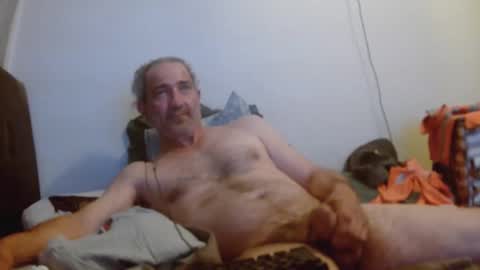 Snapshot of mofoeddy chatting on October 8, 2025, 12:03 pm mofoeddy online show from October 8, 2025, 12:03 pm