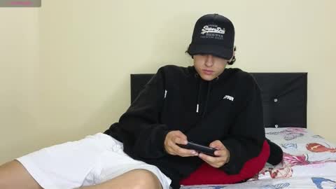 Snapshot of mohamed_malik chatting on November 27, 2025, 2:13 am mohamed_malik online show from November 27, 2025, 2:13 am