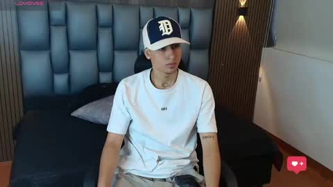 mohamed_malik online show from May 2, 2026, 12:43 pm