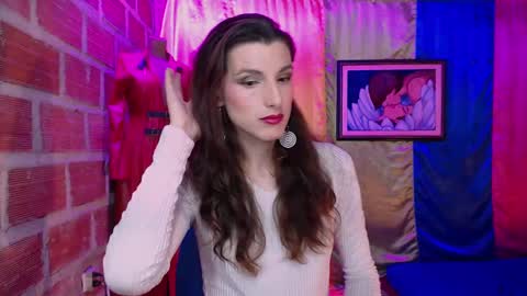 Snapshot of moira_hot chatting on October 9, 2025, 2:31 am moira_hot online show from October 9, 2025, 2:31 am