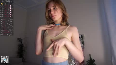 Snapshot of moiraalsbrook chatting on January 14, 2025, 10:17 am Diana online show from January 14, 2025, 10:17 am