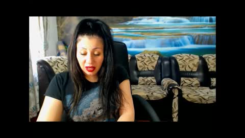 Snapshot of moistmady chatting on March 6, 2025, 10:09 am moistmady online show from March 6, 2025, 10:09 am