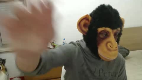 Snapshot of molkreid2 chatting on April 5, 2026, 3:04 am molkreid2 online show from April 5, 2026, 3:04 am