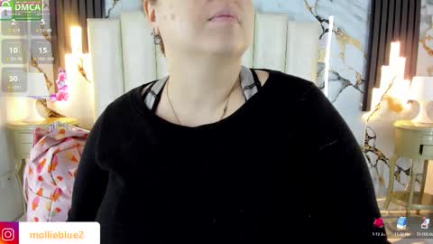 Hey Guys  Im Mollie online show from October 25, 2025, 12:45 pm