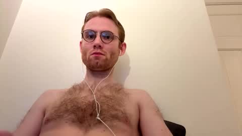 Snapshot of molliter chatting on December 1, 2025, 11:10 pm molliter online show from December 1, 2025, 11:10 pm