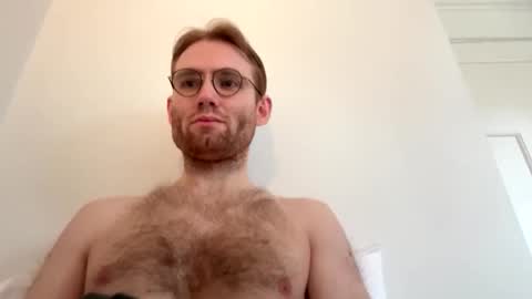 molliter online show from February 18, 2026, 1:51 pm