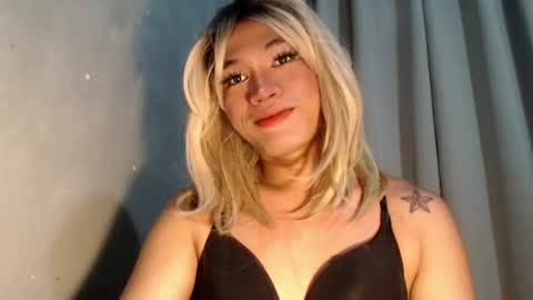 Molly online show from August 2, 2026, 1:31 pm