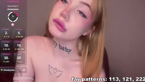 Snapshot of molly_dose chatting on February 28, 2025, 5:04 am Molly dose online show from February 28, 2025, 5:04 am