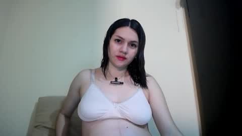 Molly online show from October 20, 2025, 6:19 pm