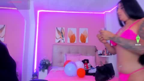    online show from November 24, 2025, 12:16 pm