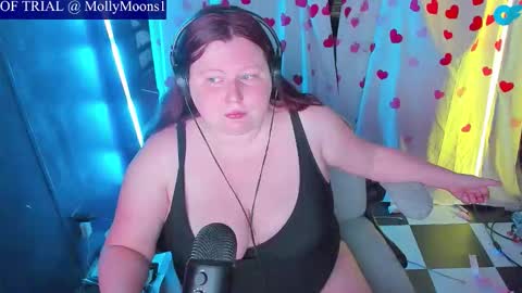 molly_moons online show from May 23, 2026, 4:39 am