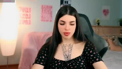 Molly online show from May 17, 2026, 4:21 am
