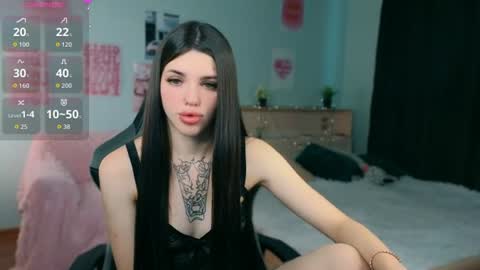 Snapshot of molly_rettyy chatting on July 14, 2026, 3:55 am Molly online show from July 14, 2026, 3:55 am
