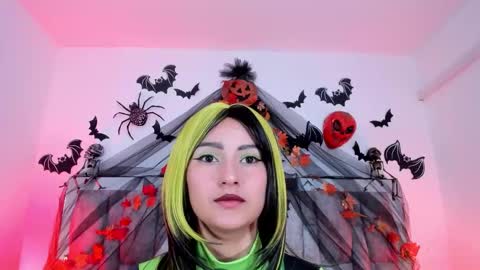 molly_sweetlove online show from October 25, 2025, 7:08 pm