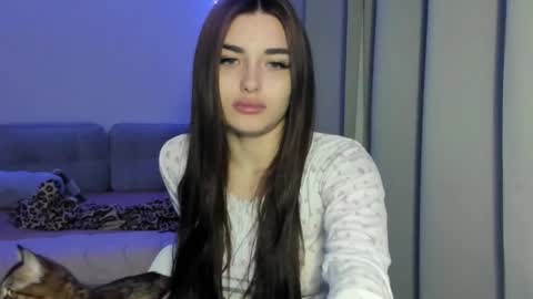 Snapshot of molly_ww chatting on February 24, 2026, 1:47 am Molly online show from February 24, 2026, 1:47 am