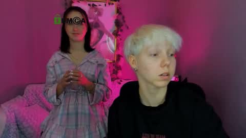 molly_xxx3 online show from September 22, 2025, 12:40 pm