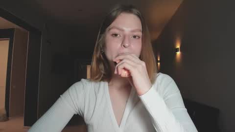 Snapshot of mollydangerous chatting on October 29, 2025, 5:04 pm Taisha online show from October 29, 2025, 5:04 pm