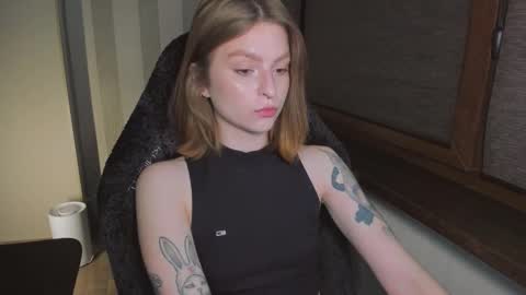 Snapshot of mollydangerous chatting on November 4, 2025, 6:29 pm Taisha online show from November 4, 2025, 6:29 pm