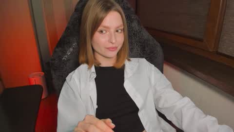 Snapshot of mollydangerous chatting on November 7, 2025, 5:13 pm Taisha online show from November 7, 2025, 5:13 pm