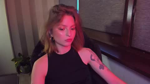 Snapshot of mollydangerous chatting on November 17, 2025, 9:15 am Taisha online show from November 17, 2025, 9:15 am