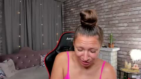 Snapshot of mollynay chatting on July 1, 2026, 12:56 am hi im Molly heregreat boobs big heart warm pussy online show from July 1, 2026, 12:56 am