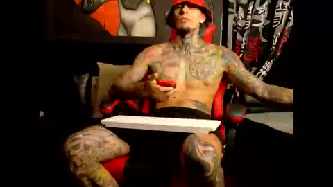 Molotov online show from November 1, 2025, 12:23 am