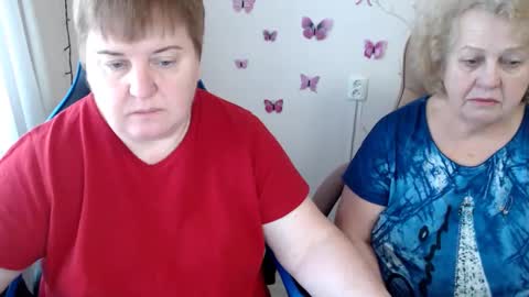 Snapshot of mommy99x chatting on March 3, 2025, 7:32 am Mommy99X online show from March 3, 2025, 7:32 am