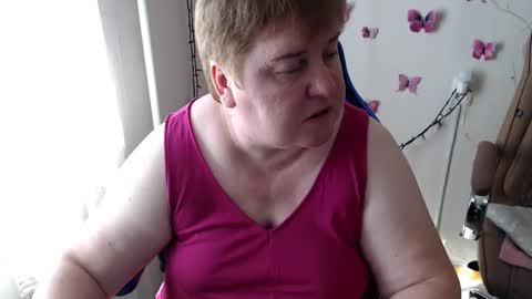 Snapshot of mommy99x chatting on March 8, 2025, 8:44 am Mommy99X online show from March 8, 2025, 8:44 am