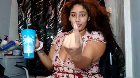 Snapshot of mommybubbles chatting on February 9, 2025, 3:34 pm Mommy bubbles online show from February 9, 2025, 3:34 pm