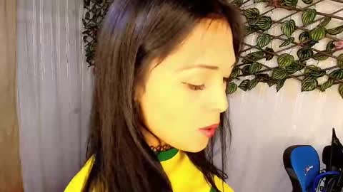Snapshot of mommyjeva chatting on March 3, 2025, 1:20 pm Mommy Jeva online show from March 3, 2025, 1:20 pm