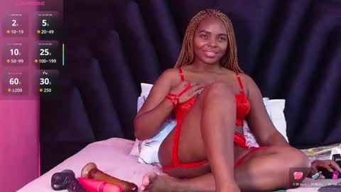 Snapshot of mommywebcam chatting on October 29, 2025, 2:58 am DINAH online show from October 29, 2025, 2:58 am