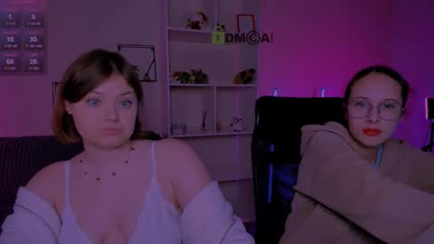 Snapshot of mona_cloud chatting on October 12, 2025, 6:51 pm Mona online show from October 12, 2025, 6:51 pm