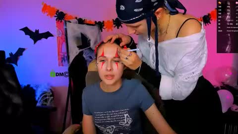 Snapshot of mona_cloud chatting on October 23, 2025, 7:12 pm Mona online show from October 23, 2025, 7:12 pm