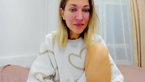 Mona online show from December 15, 2024, 2:30 am