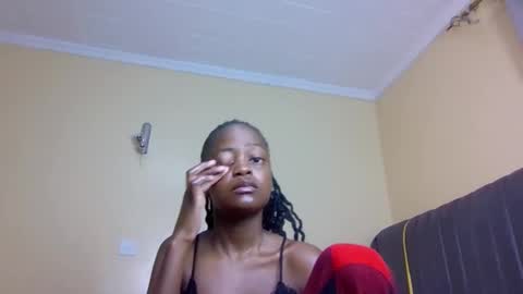 Mona online show from October 17, 2025, 1:53 am