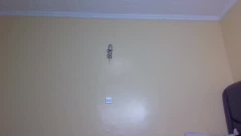 Mona online show from October 23, 2025, 12:32 am