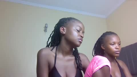 Mona online show from October 24, 2025, 1:57 am