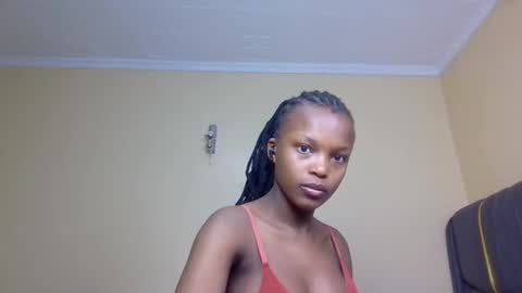 Mona online show from November 9, 2025, 1:59 am