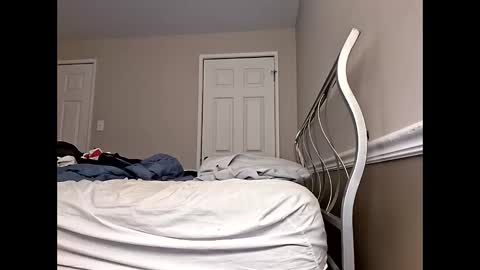 Snapshot of moneyboysaveg548 chatting on February 18, 2026, 12:01 pm moneyboysaveg548 online show from February 18, 2026, 12:01 pm