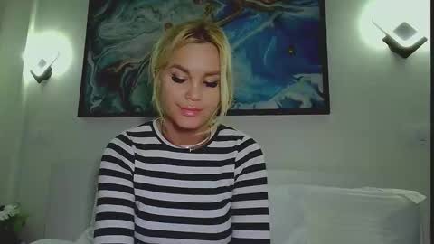 Monica online show from May 14, 2026, 3:24 am