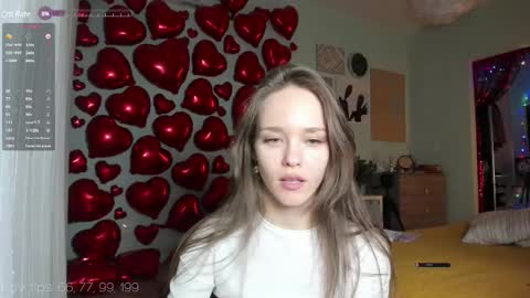 Snapshot of moni_carroll chatting on March 9, 2025, 6:54 pm Monia Help me get 20000 subscribers online show from March 9, 2025, 6:54 pm