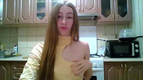 Monica online show from March 20, 2026, 8:57 pm